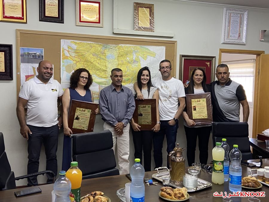 مجلس البعنة المحلي يكرم عدد من المربيات لحصولهن على اللقب الثالث